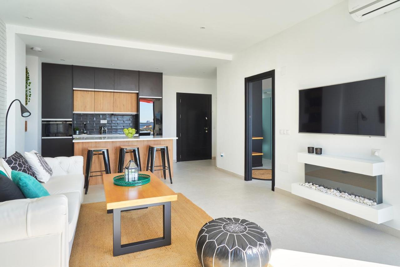 Suite Del Mar Luxury Apartment With Jacuzzi Torremolinos Exterior photo