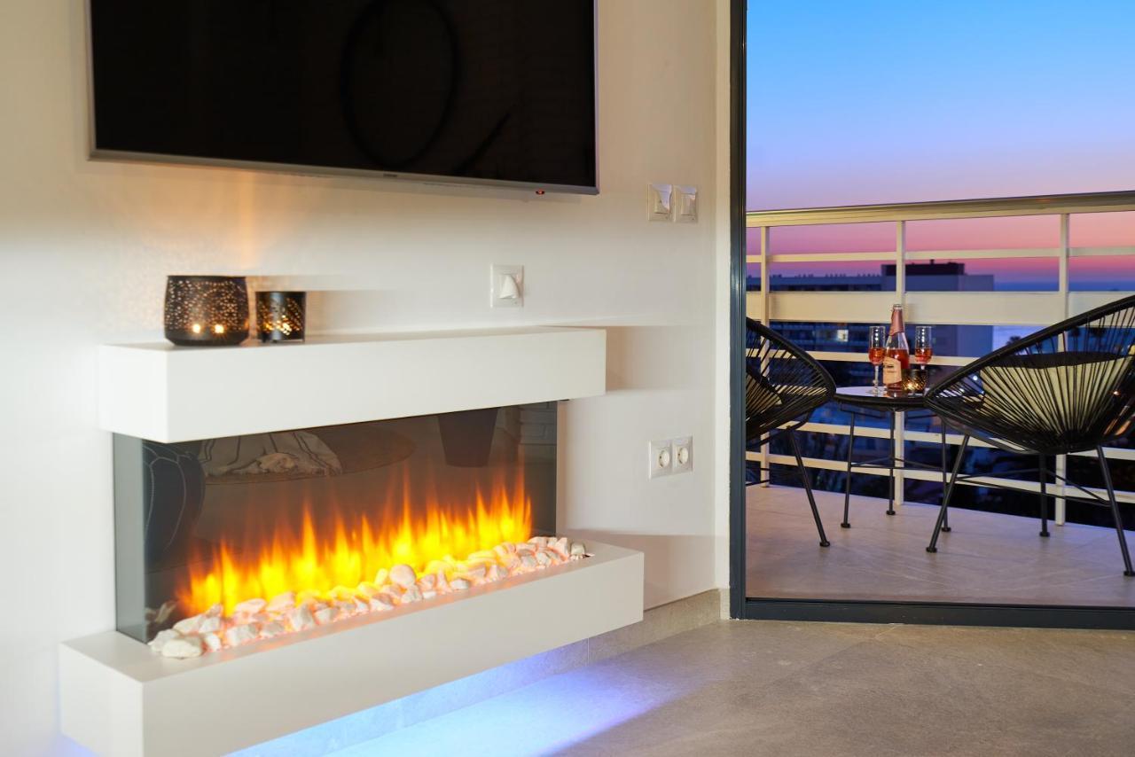 Suite Del Mar Luxury Apartment With Jacuzzi Torremolinos Exterior photo